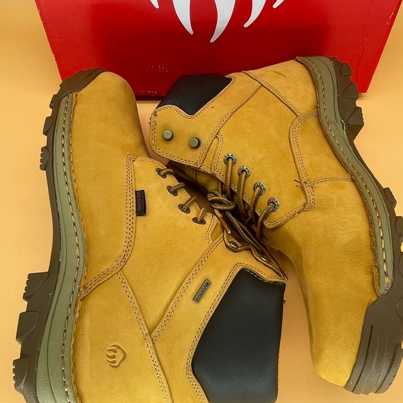 Size 11.5  Wolverine Dublin 6” Men Waterproof Insulated Working Boots - Picture 3 of 5